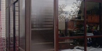 Остекление  беседки их алюминия